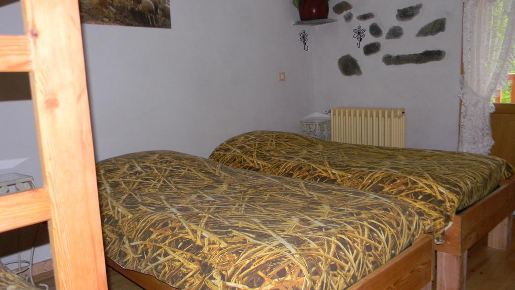 Auberge La Cleida Névache Zimmer foto