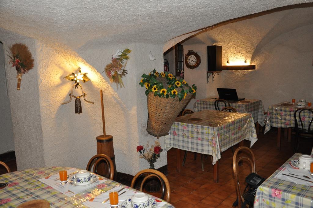 Auberge La Cleida Névache Exterior foto